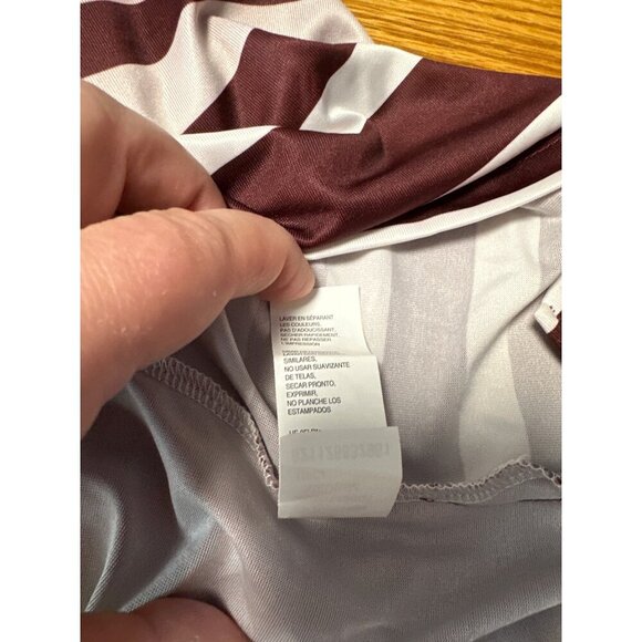 Izod  Golf Men's Stretch Short Sleeve Polo Shirt Size M - Picture 8 of 10